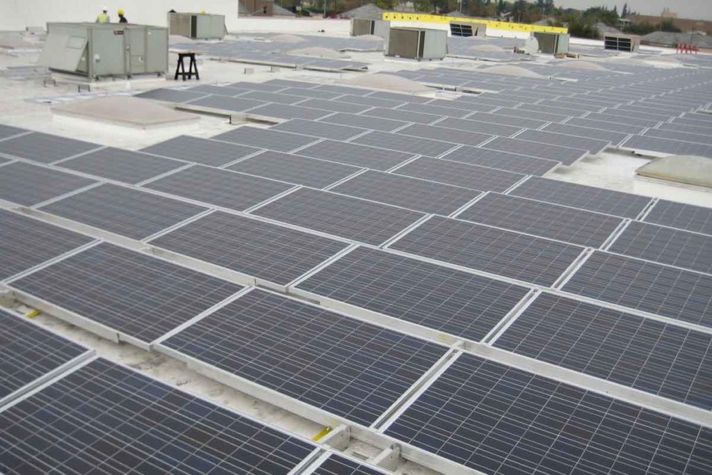 commercial rooftop solar energy system